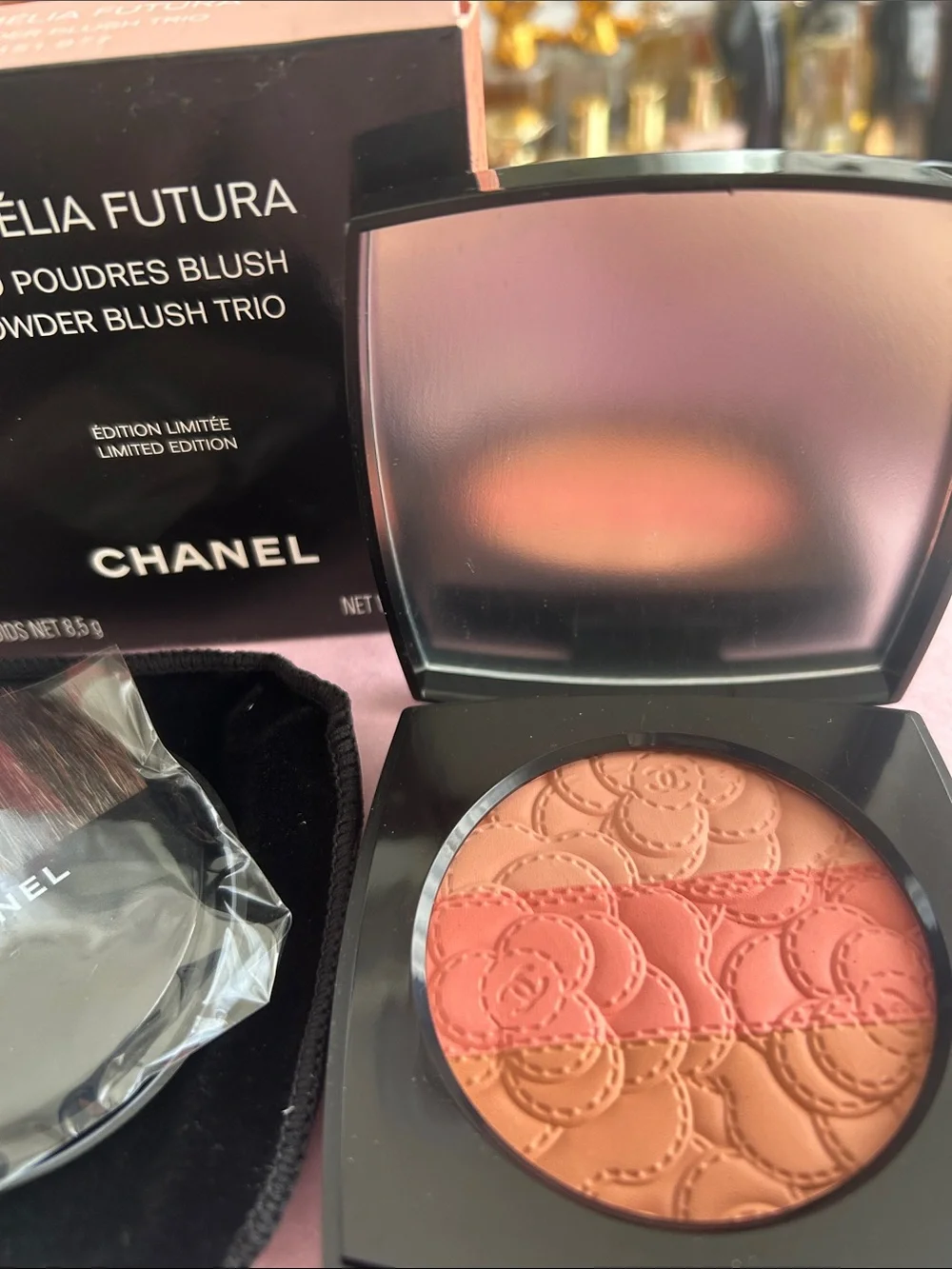 CHANEL Camélia Futura Powder Blush Trio - Limited, edition